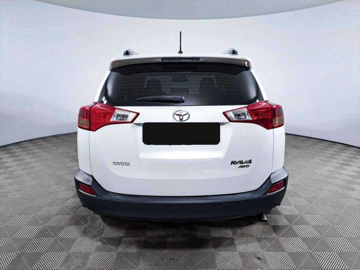 Toyota RAV4 2014 года с пробегом. Фото: #5