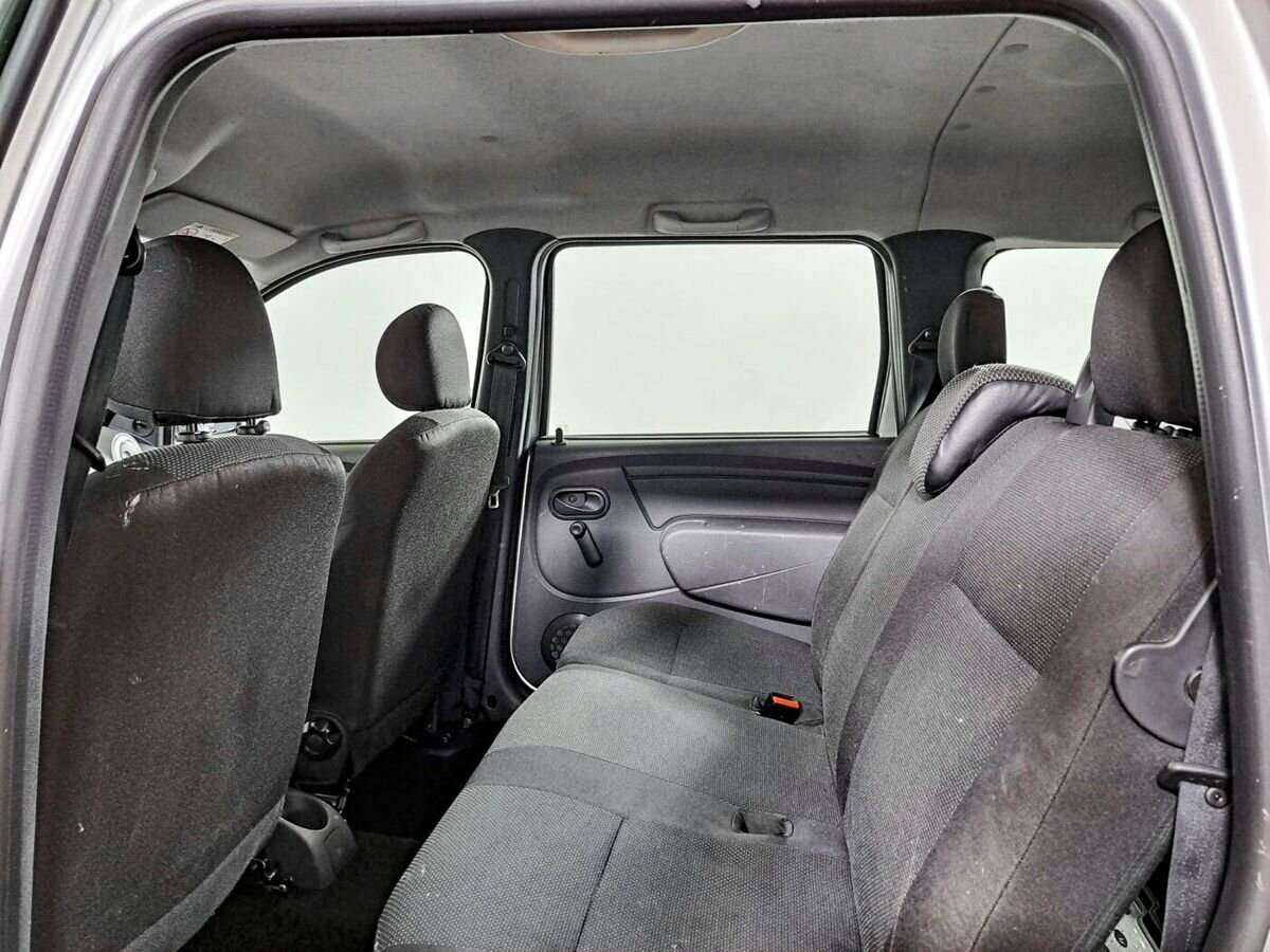 Lada (ВАЗ) Largus 2019 года с пробегом. Фото: #9