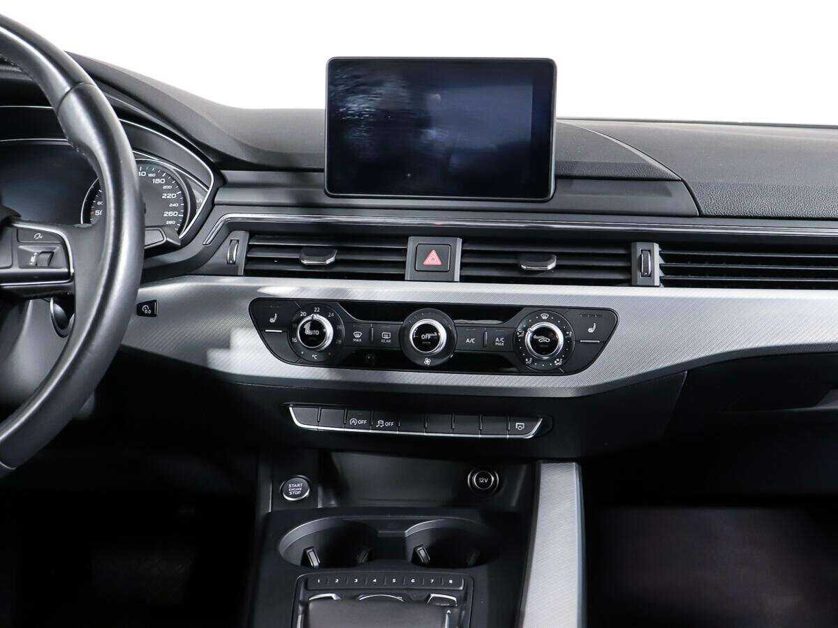 Audi A4 2015 года с пробегом. Фото: #11