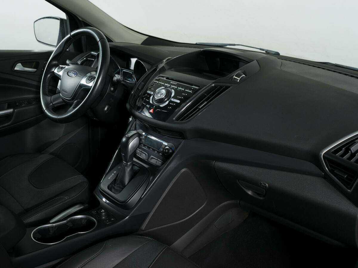 Ford Kuga 2013 года с пробегом. Фото: #6