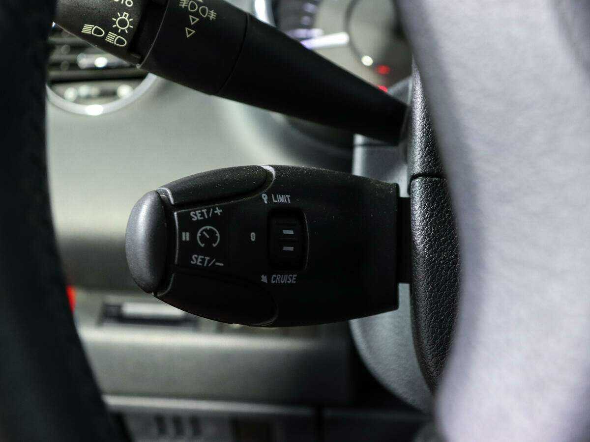 Peugeot 3008 2012 года с пробегом. Фото: #17