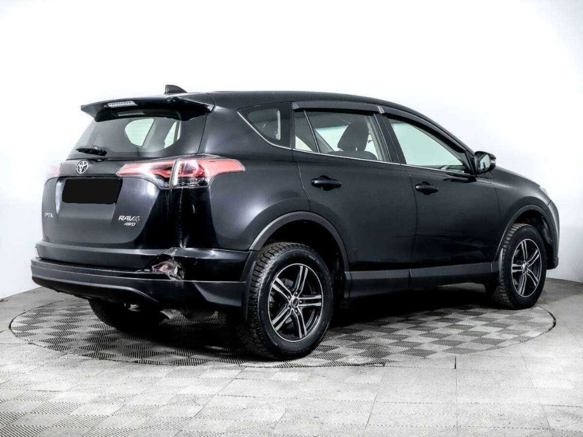 Toyota RAV4 2016 года с пробегом. Фото: #3