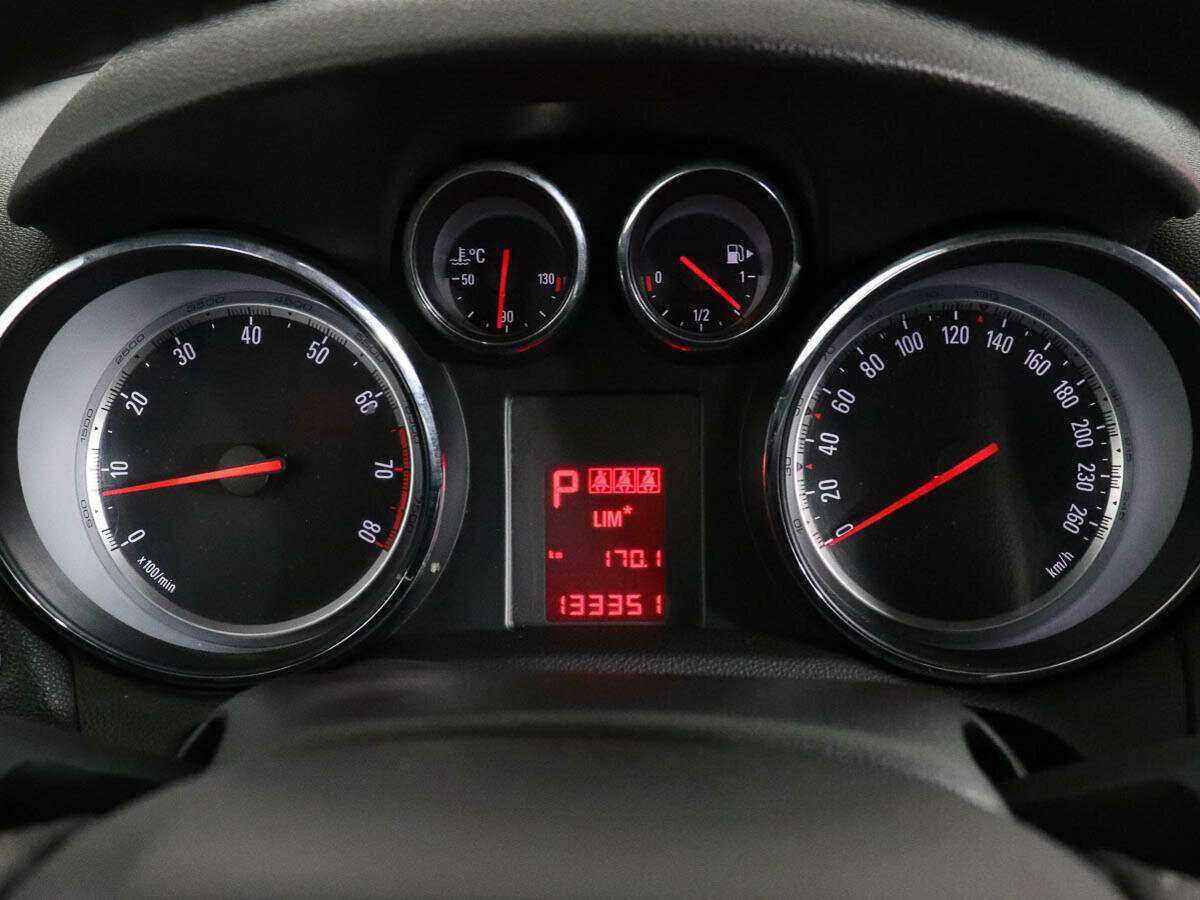 Opel Mokka 2014 года с пробегом. Фото: #9