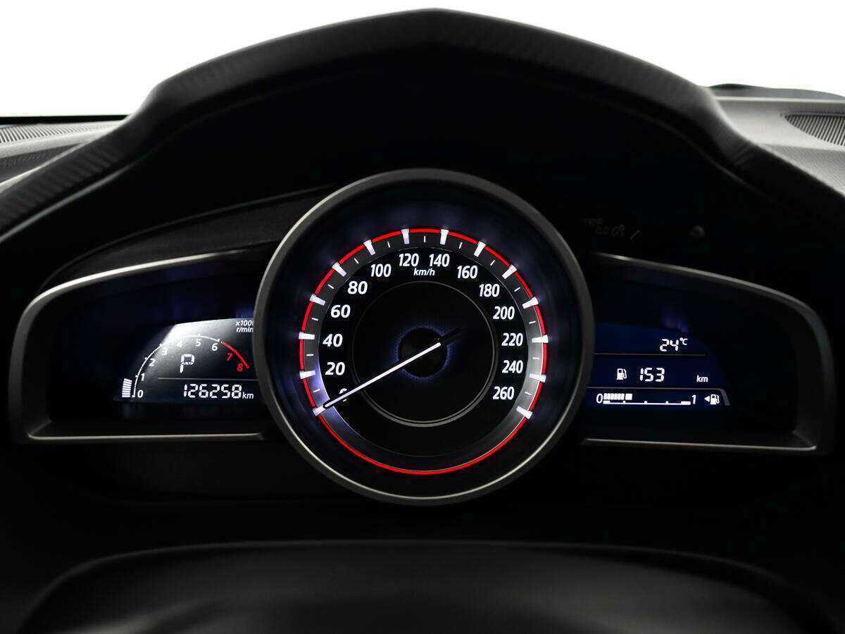 Mazda 3 2015 года с пробегом. Фото: #10