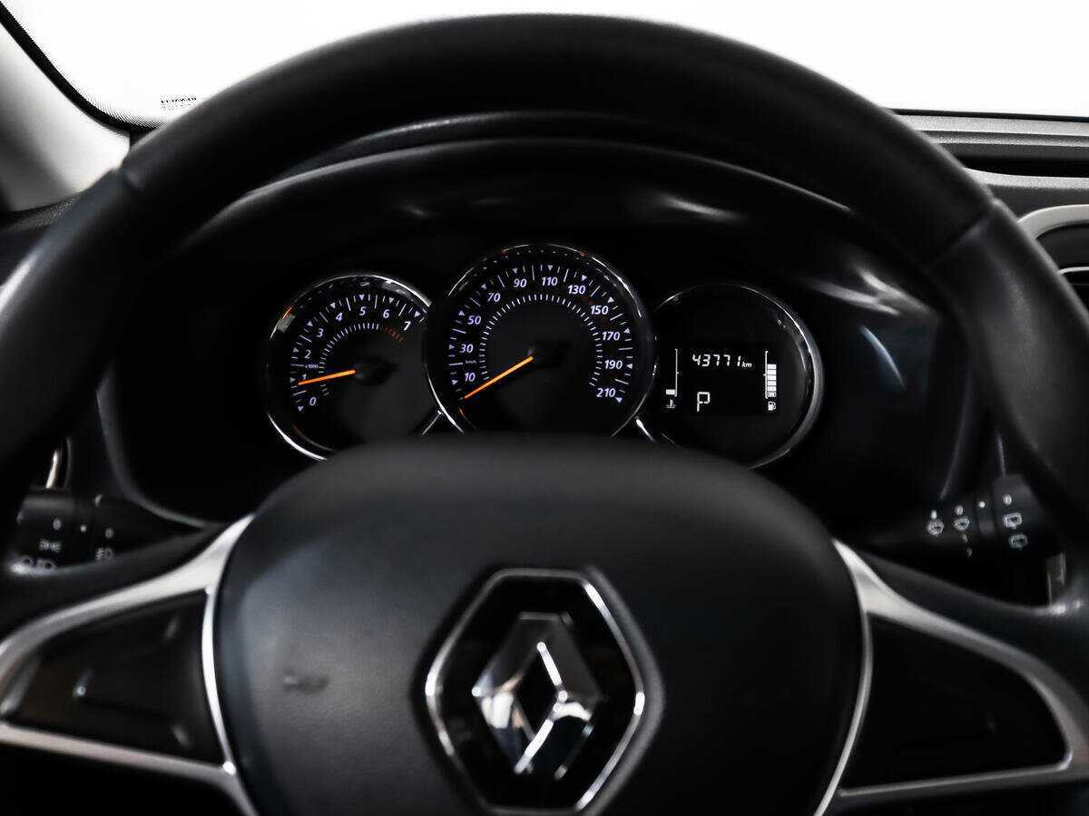 Renault Sandero 2020 года с пробегом. Фото: #11