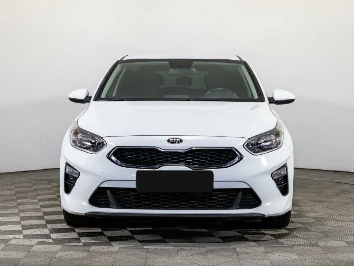 Kia Ceed 2019 года с пробегом. Фото: #1