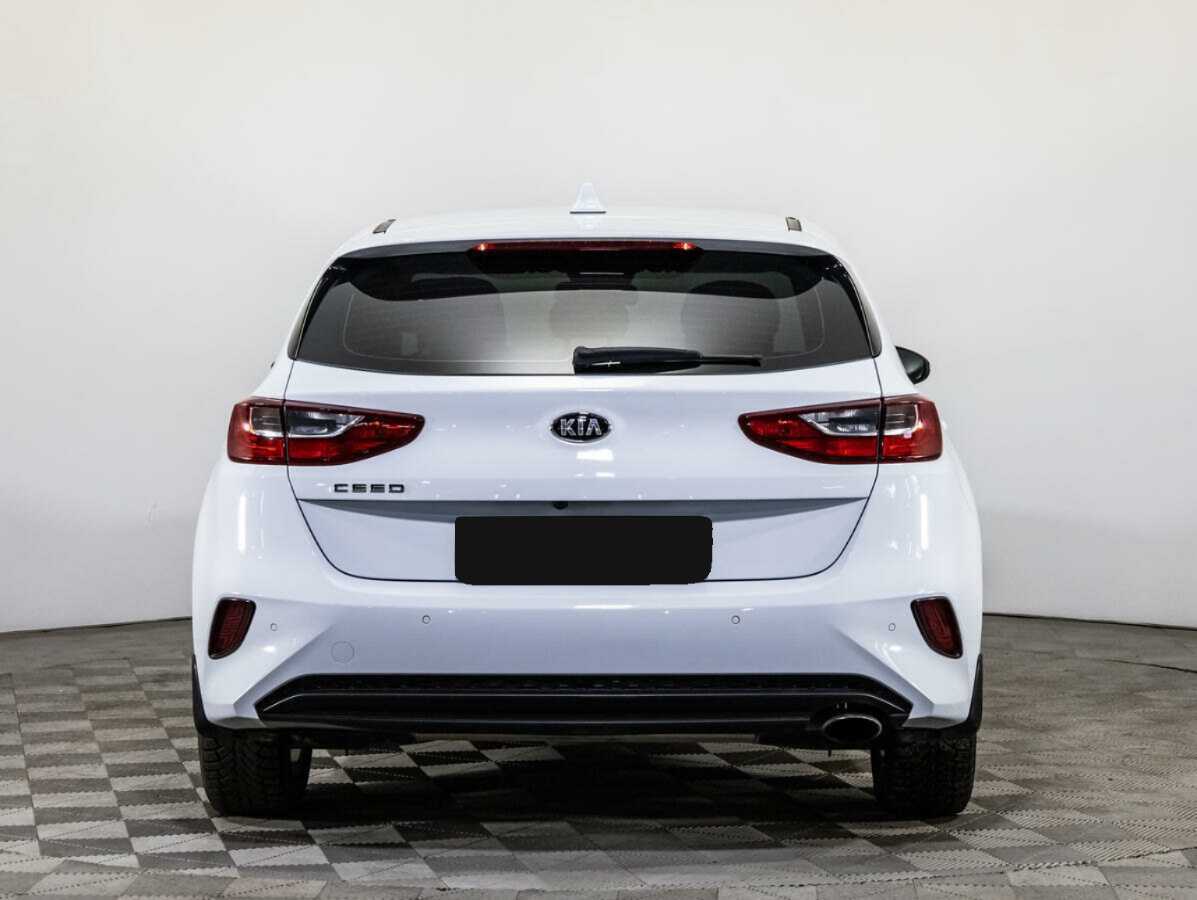 Kia Ceed 2019 года с пробегом. Фото: #5