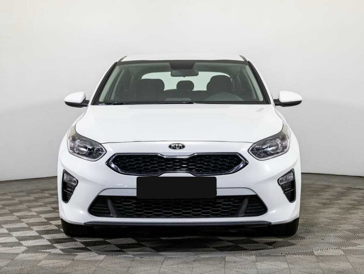 Kia Ceed 2019 года с пробегом. Фото: #1