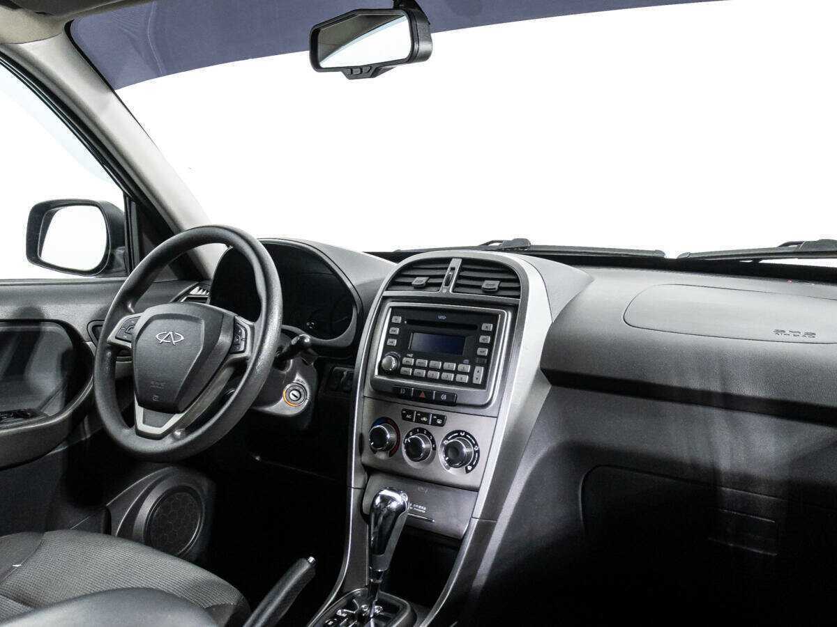 Chery Tiggo (T11) 2015 года с пробегом. Фото: #8