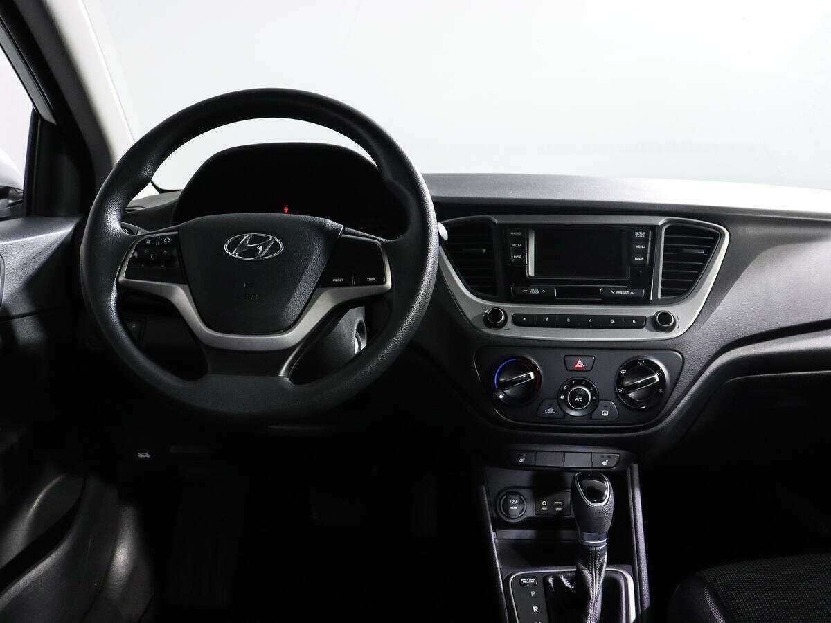 Hyundai Solaris 2017 года с пробегом. Фото: #9