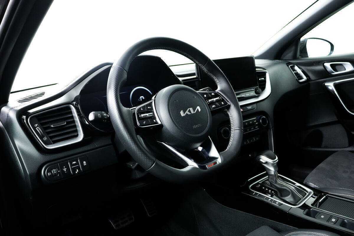 Kia Ceed 2021 года с пробегом. Фото: #12