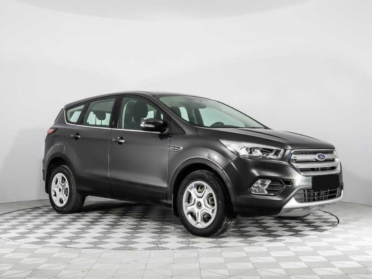Ford Kuga 2018 года с пробегом. Фото: #2
