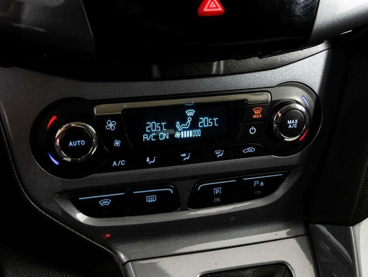 Ford Focus 2012 года с пробегом. Фото: #13