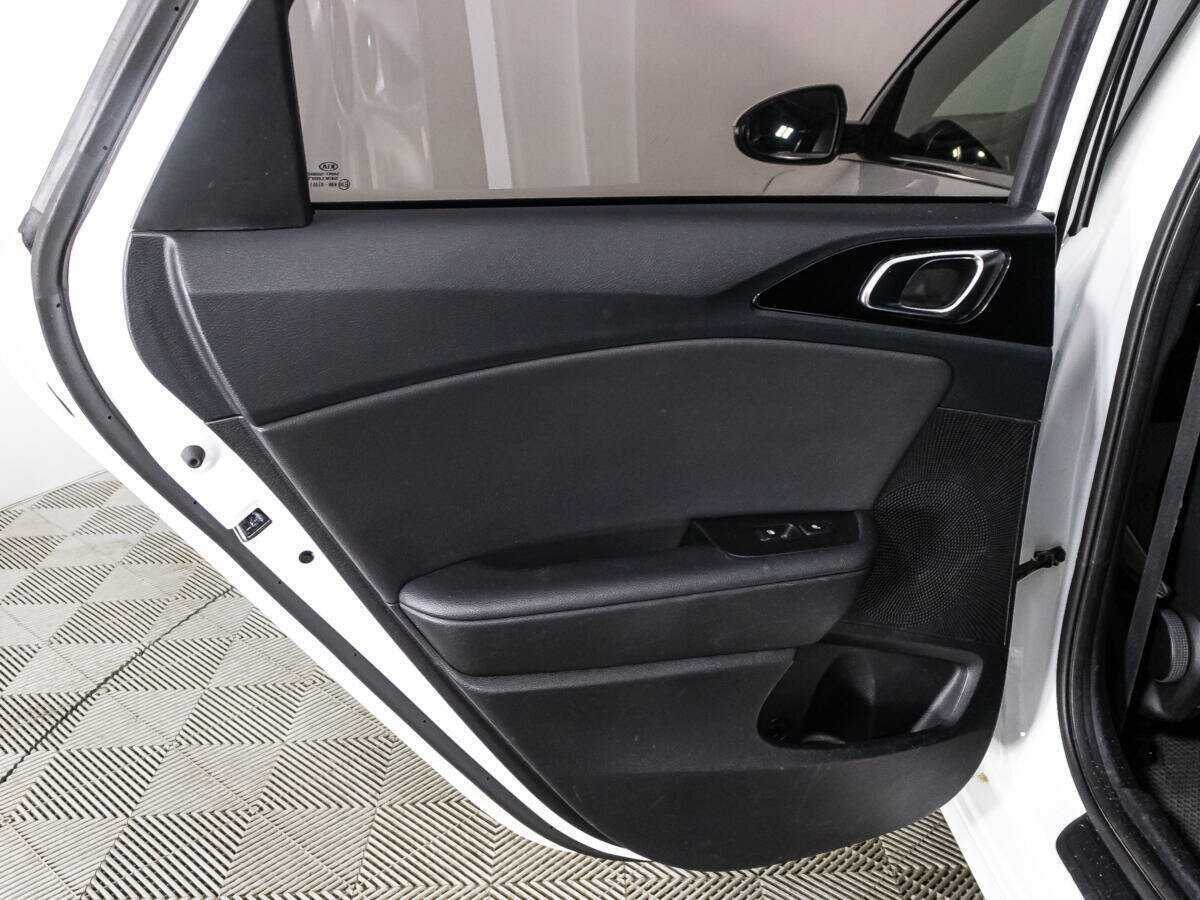 Kia Ceed 2019 года с пробегом. Фото: #24