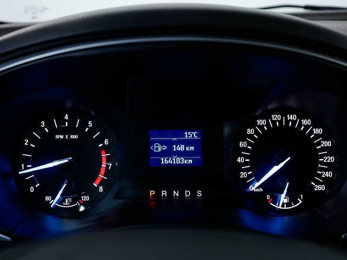 Ford Mondeo 2017 года с пробегом. Фото: #9