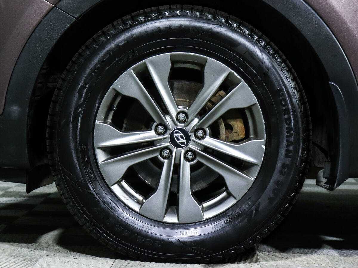 Hyundai Santa Fe 2013 года с пробегом. Фото: #13