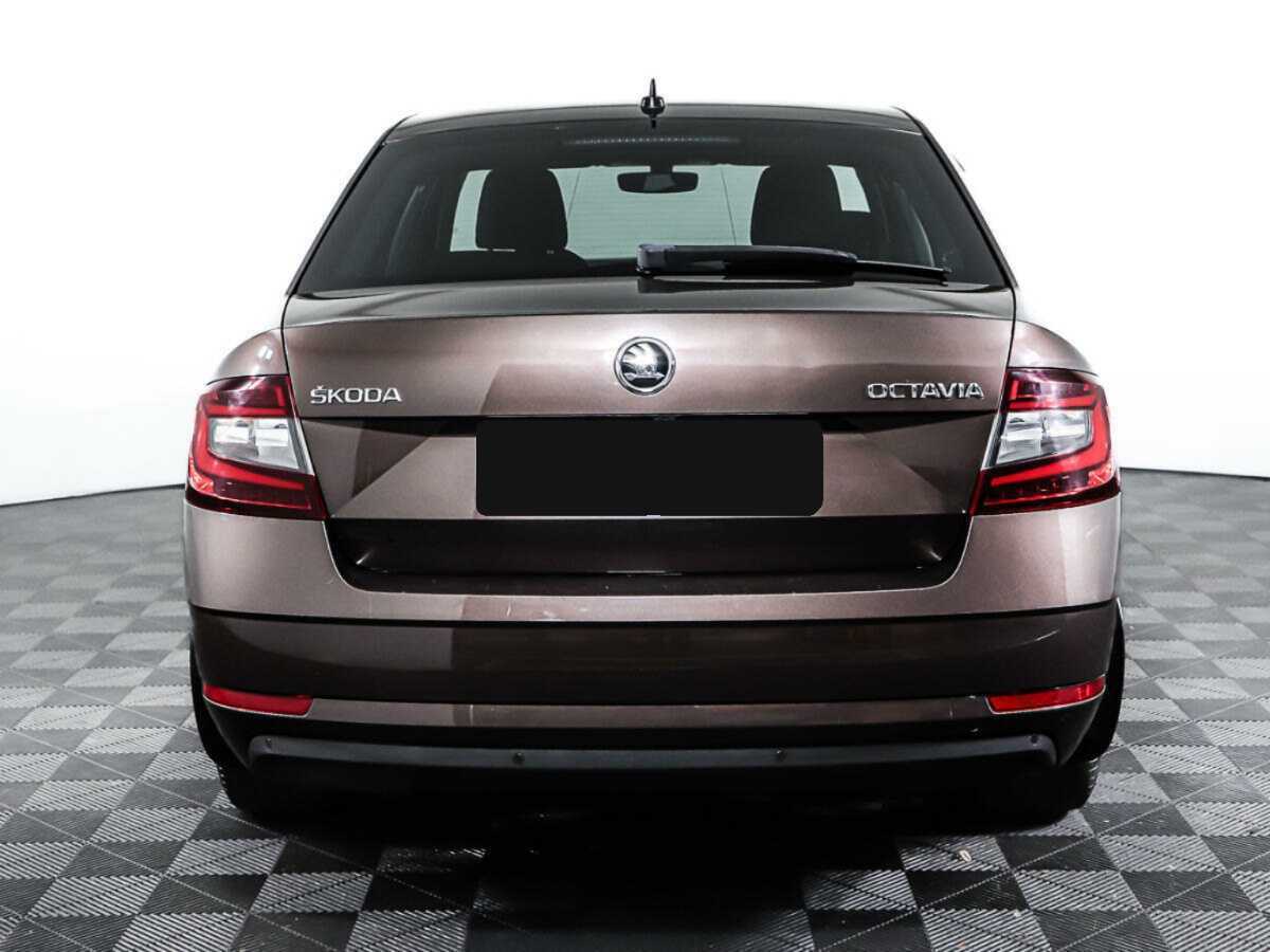 Skoda Octavia 2018 года с пробегом. Фото: #5