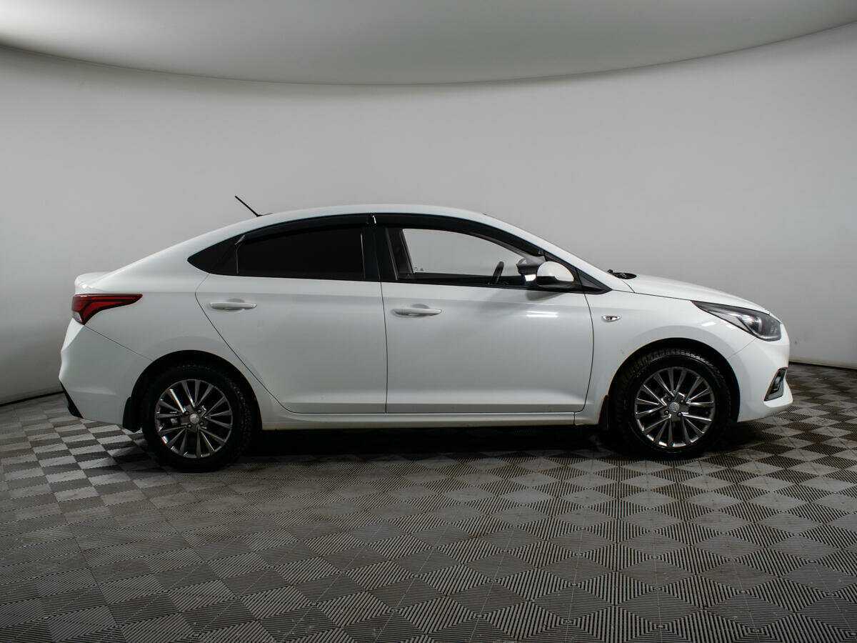 Hyundai Solaris 2018 года с пробегом. Фото: #3