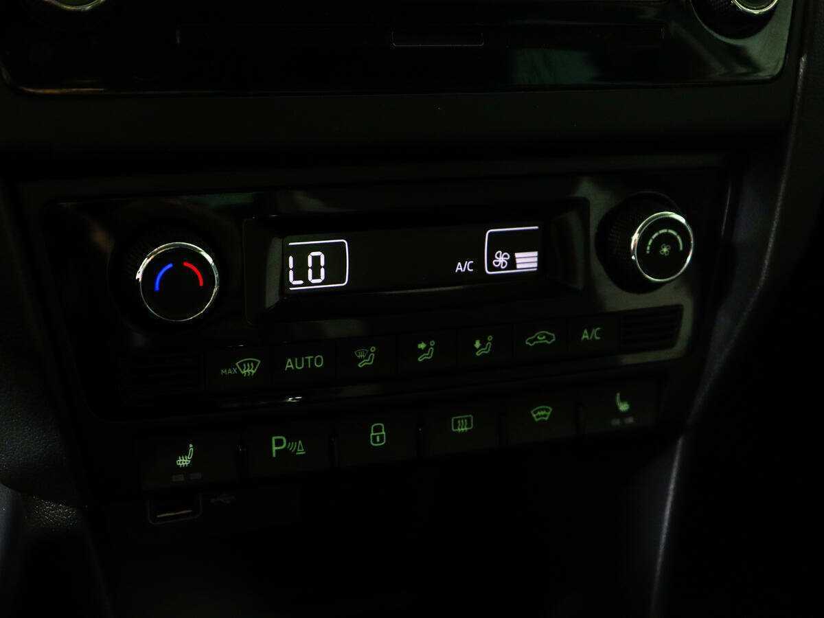 Skoda Rapid 2019 года с пробегом. Фото: #15