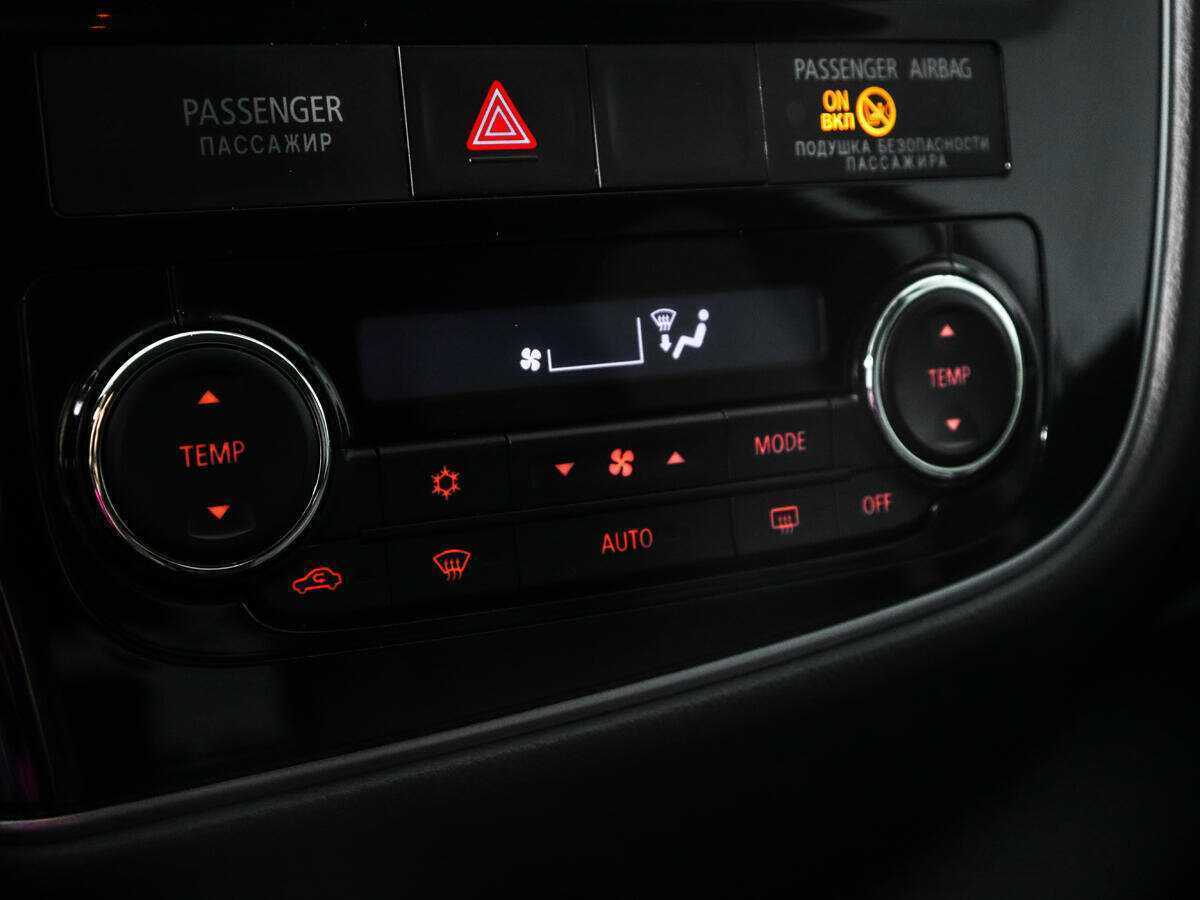 Mitsubishi Outlander 2016 года с пробегом. Фото: #15