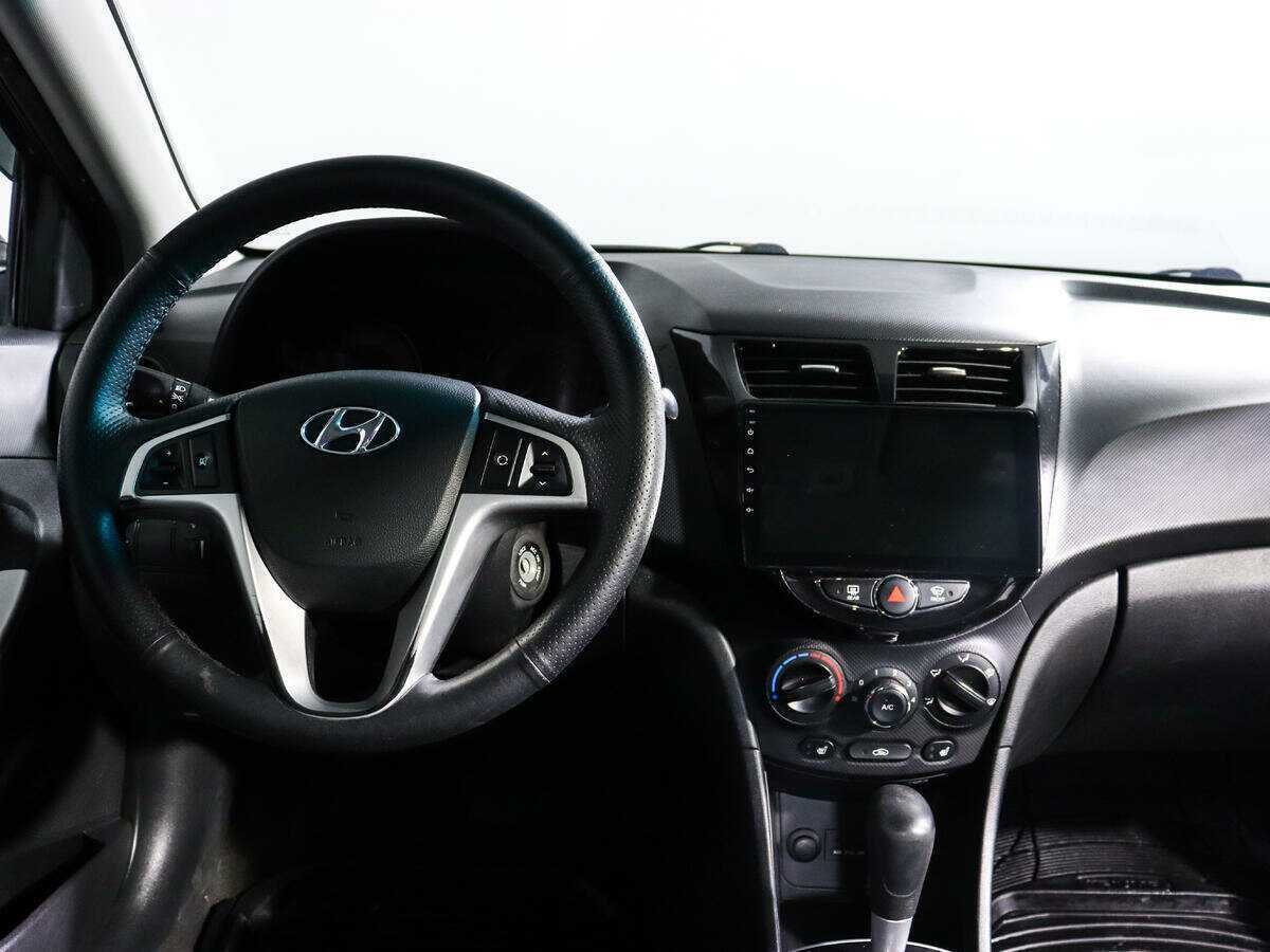 Hyundai Solaris 2012 года с пробегом. Фото: #11