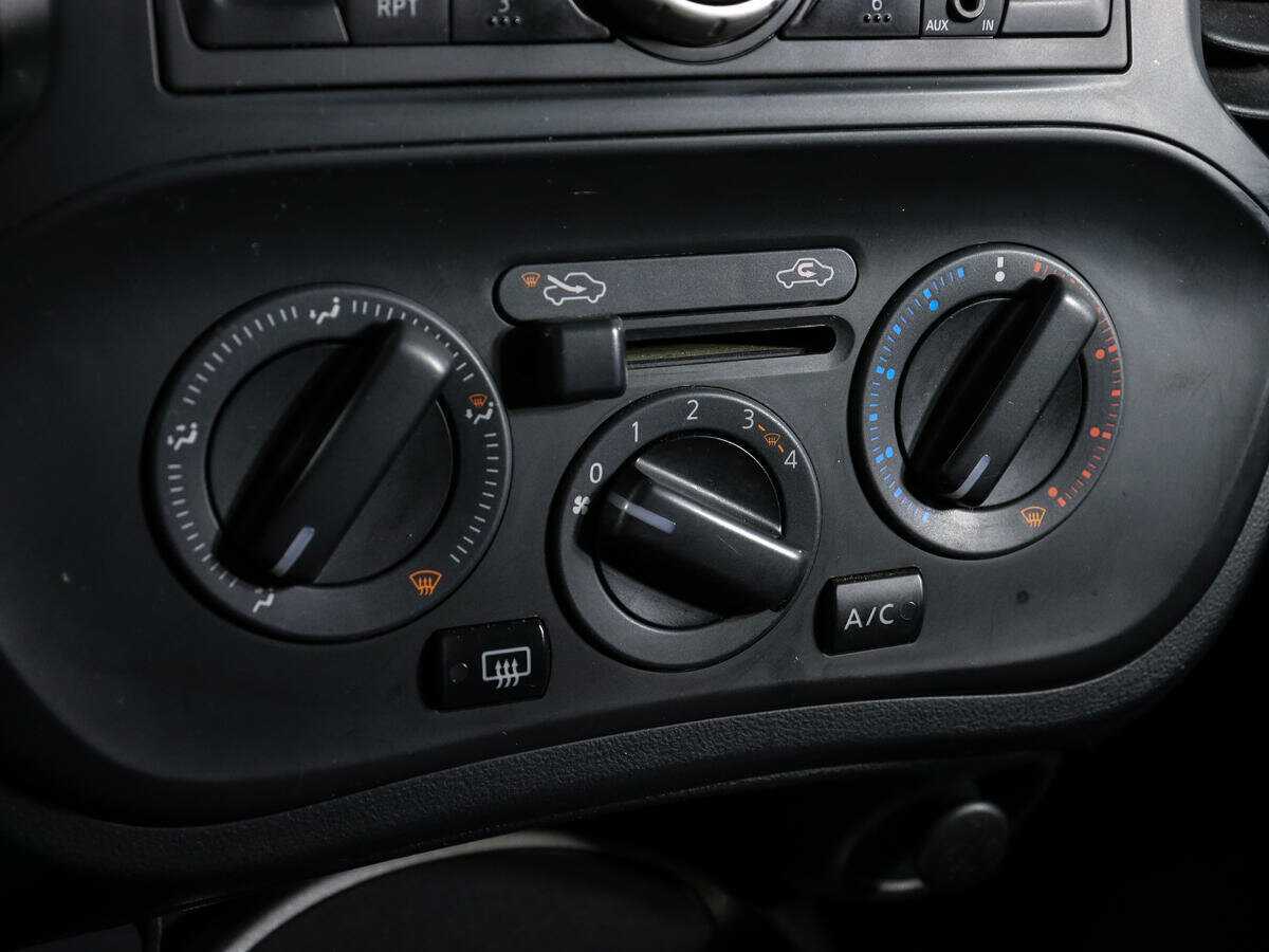 Nissan Juke 2014 года с пробегом. Фото: #14