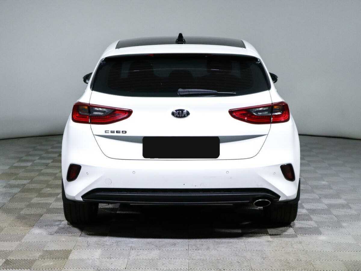 Kia Ceed 2018 года с пробегом. Фото: #5