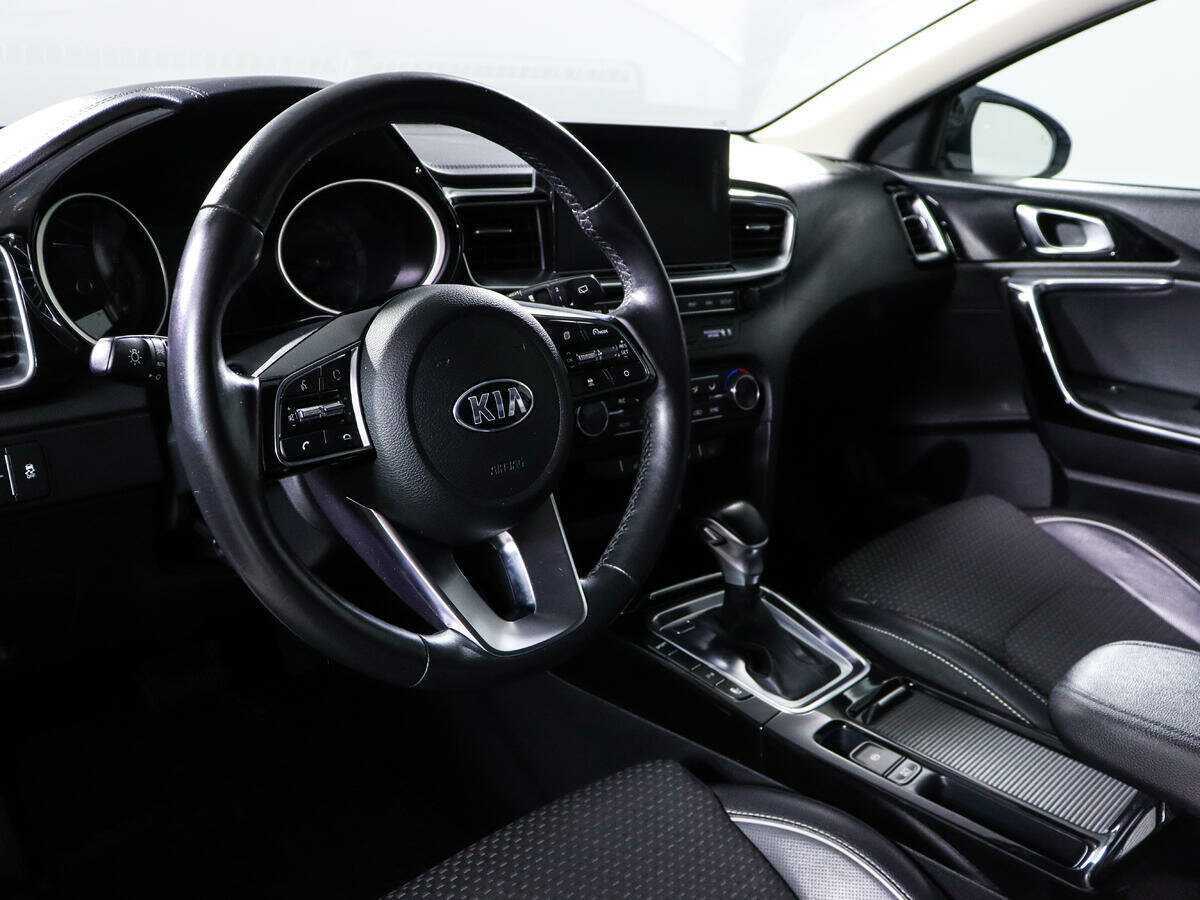 Kia Ceed 2018 года с пробегом. Фото: #12