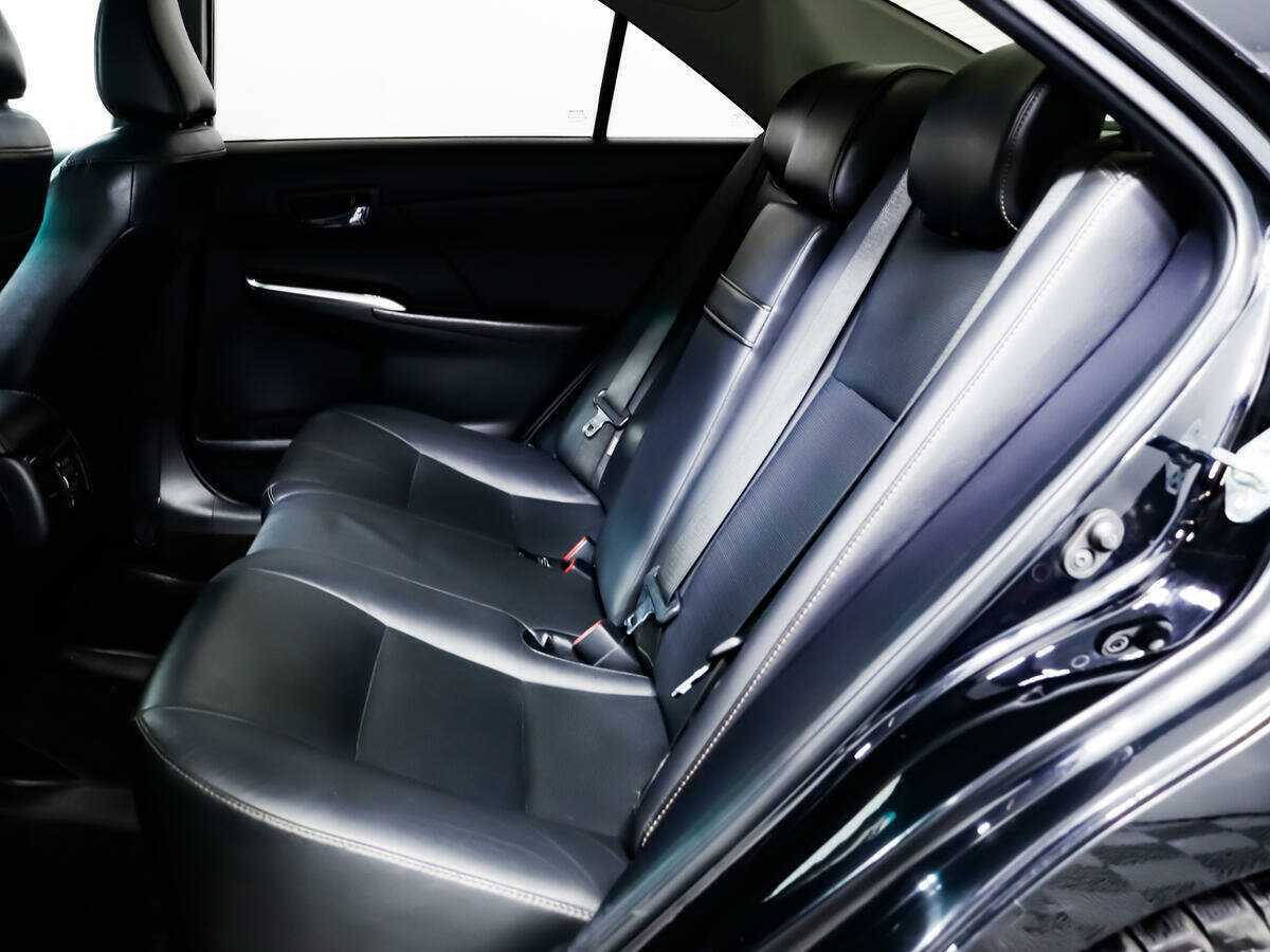 Toyota Camry 2015 года с пробегом. Фото: #11