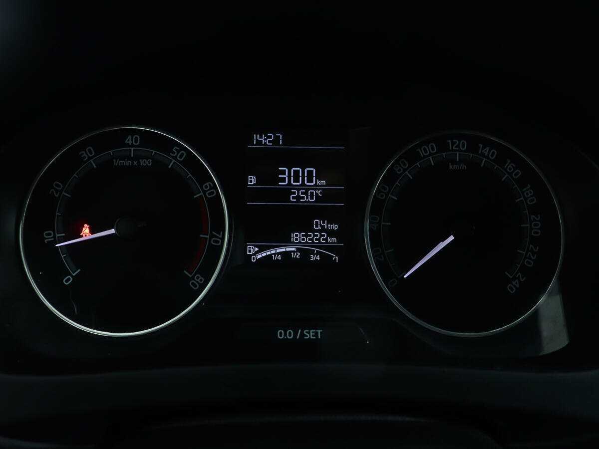 Skoda Rapid 2017 года с пробегом. Фото: #12