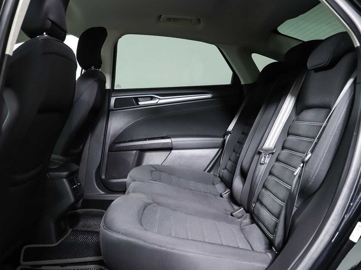 Ford Mondeo 2015 года с пробегом. Фото: #9