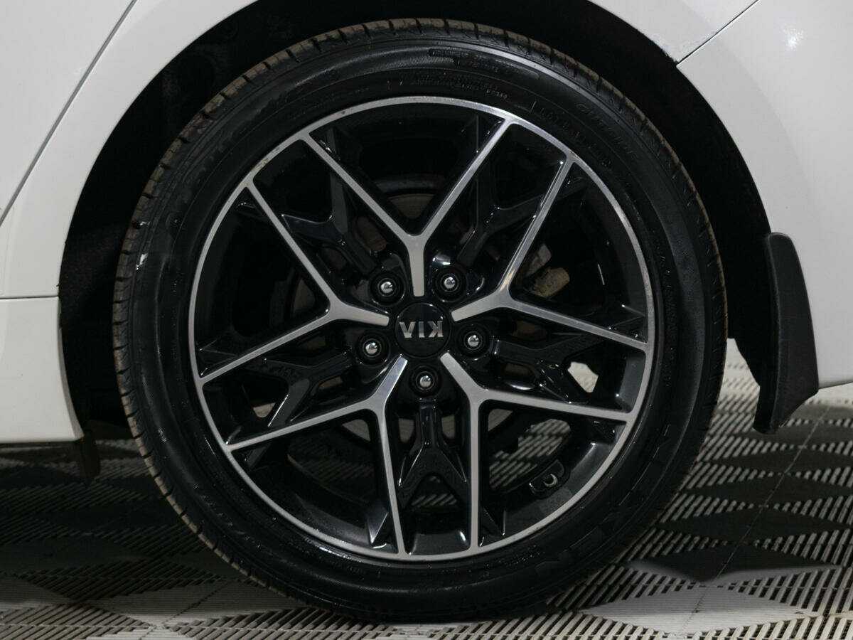 Kia Optima 2018 года с пробегом. Фото: #18