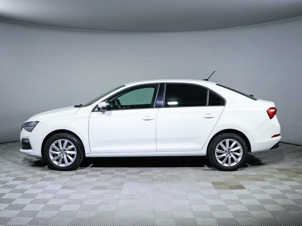Skoda Rapid 2021 года с пробегом. Фото: #7