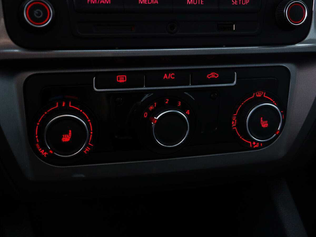 Volkswagen Jetta 2017 года с пробегом. Фото: #11