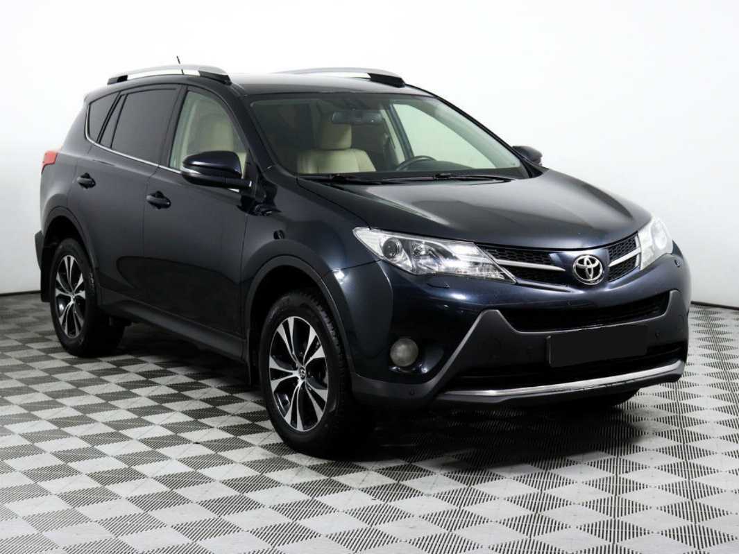 Toyota RAV4 2015 года с пробегом. Фото: #2