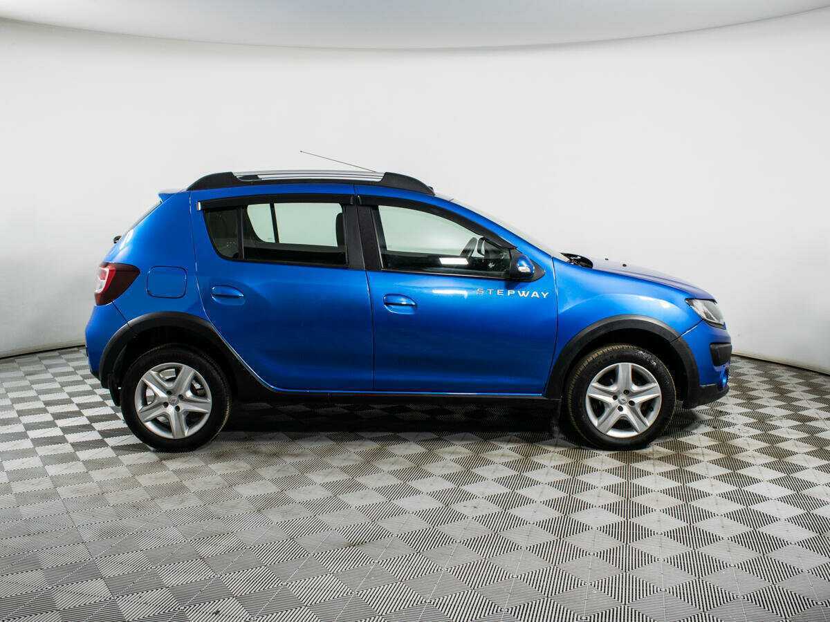 Renault Sandero 2017 года с пробегом. Фото: #3