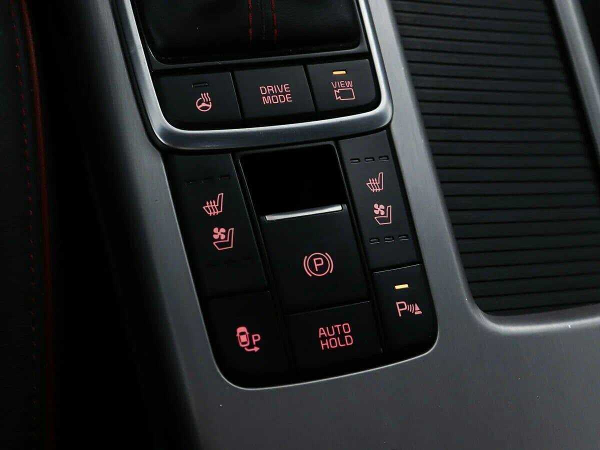 Kia Optima 2018 года с пробегом. Фото: #21