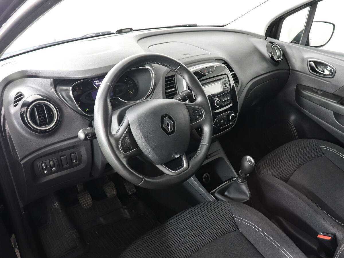 Renault Kaptur 2016 года с пробегом. Фото: #8