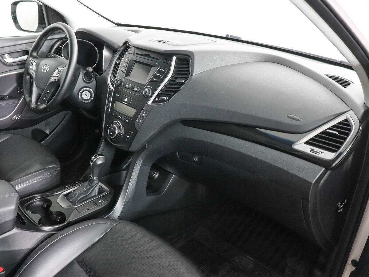 Hyundai Santa Fe 2012 года с пробегом. Фото: #9