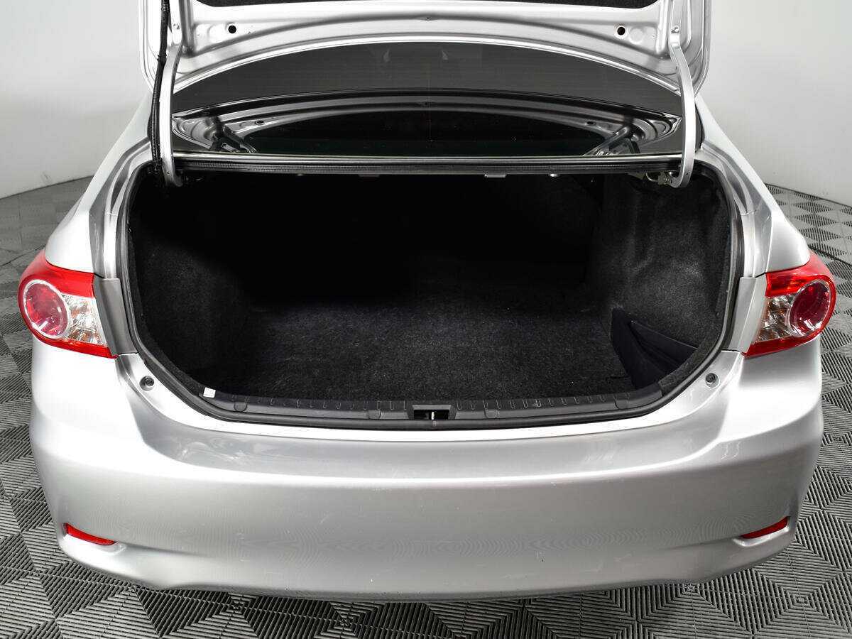 Toyota Corolla 2012 года с пробегом. Фото: #13