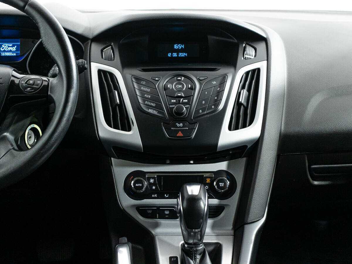 Ford Focus 2013 года с пробегом. Фото: #13