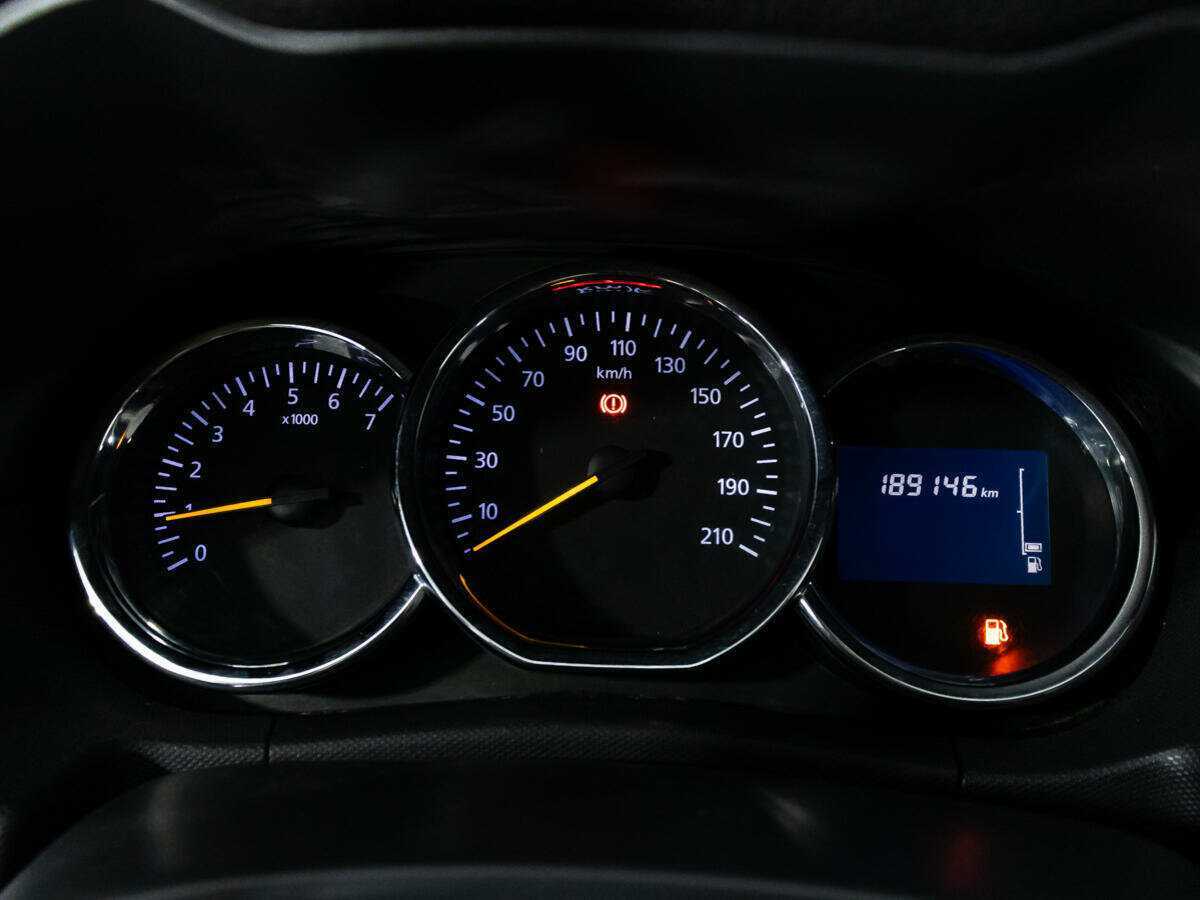 Renault Duster 2016 года с пробегом. Фото: #11