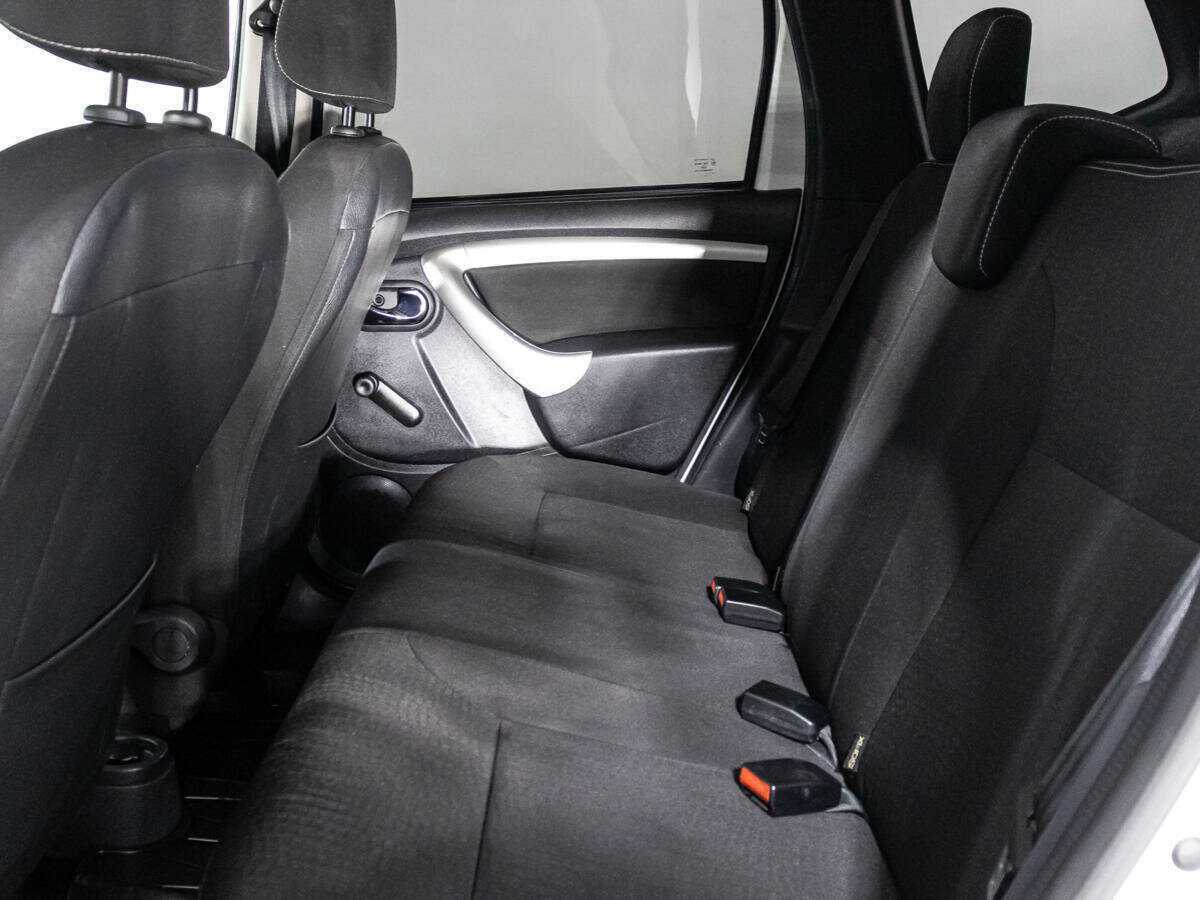 Nissan Terrano 2020 года с пробегом. Фото: #9