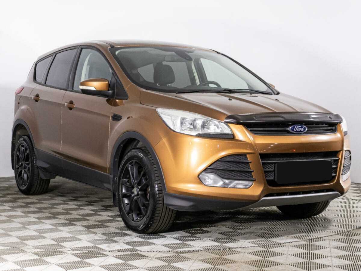 Ford Kuga 2013 года с пробегом. Фото: #2