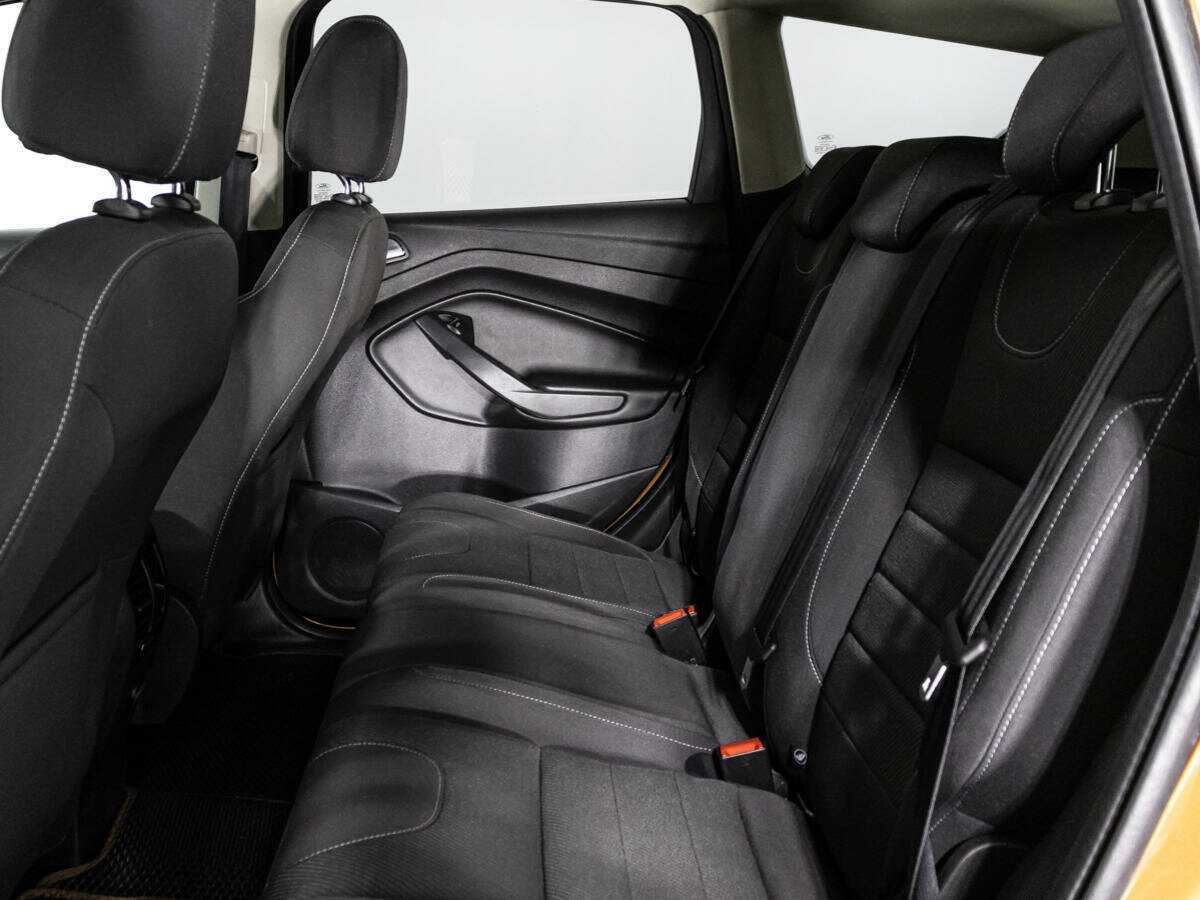 Ford Kuga 2013 года с пробегом. Фото: #9