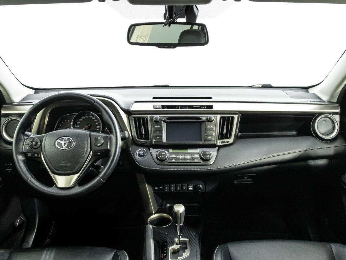 Toyota RAV4 2013 года с пробегом. Фото: #12