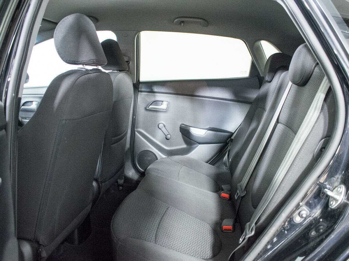 Kia Rio 2012 года с пробегом. Фото: #9