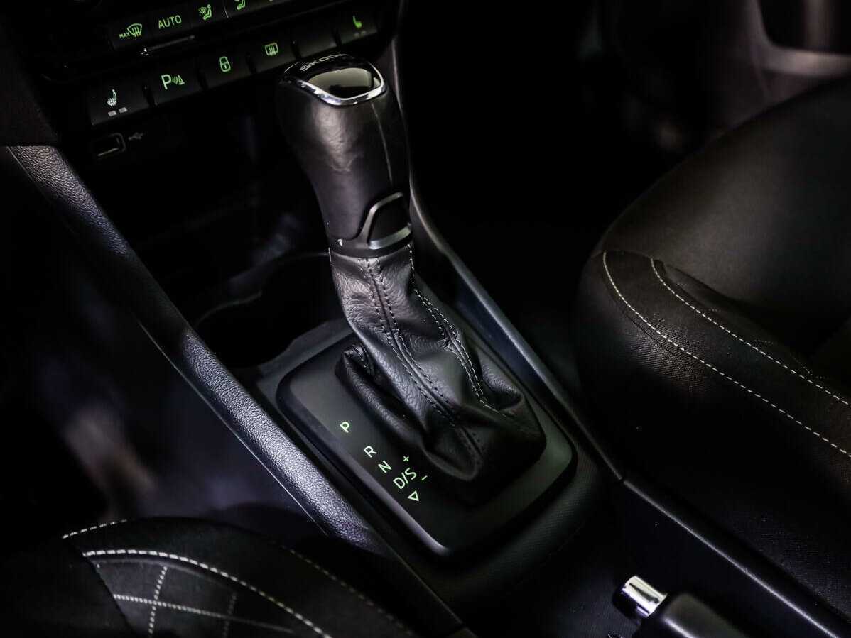 Skoda Rapid 2018 года с пробегом. Фото: #14