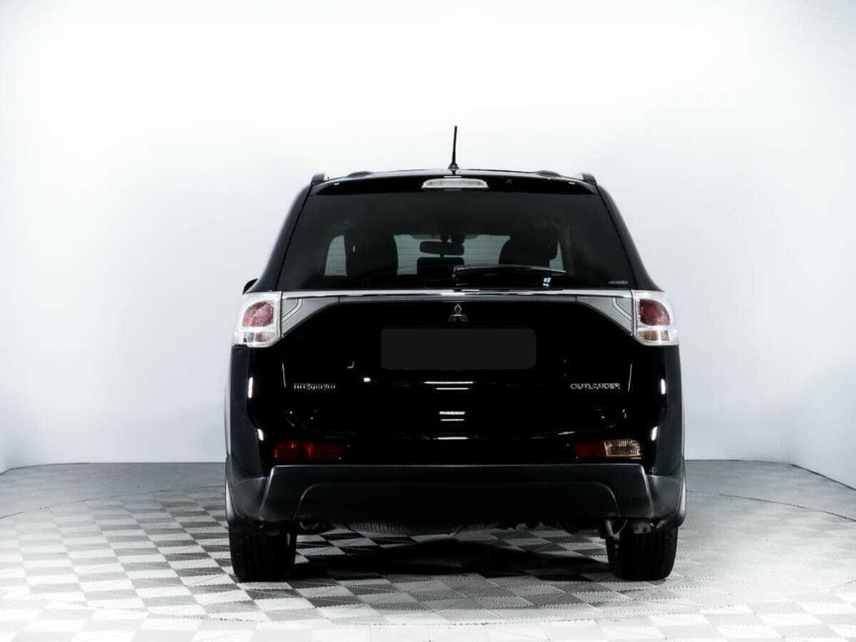 Mitsubishi Outlander 2013 года с пробегом. Фото: #5