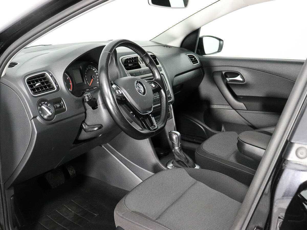 Volkswagen Polo 2017 года с пробегом. Фото: #9